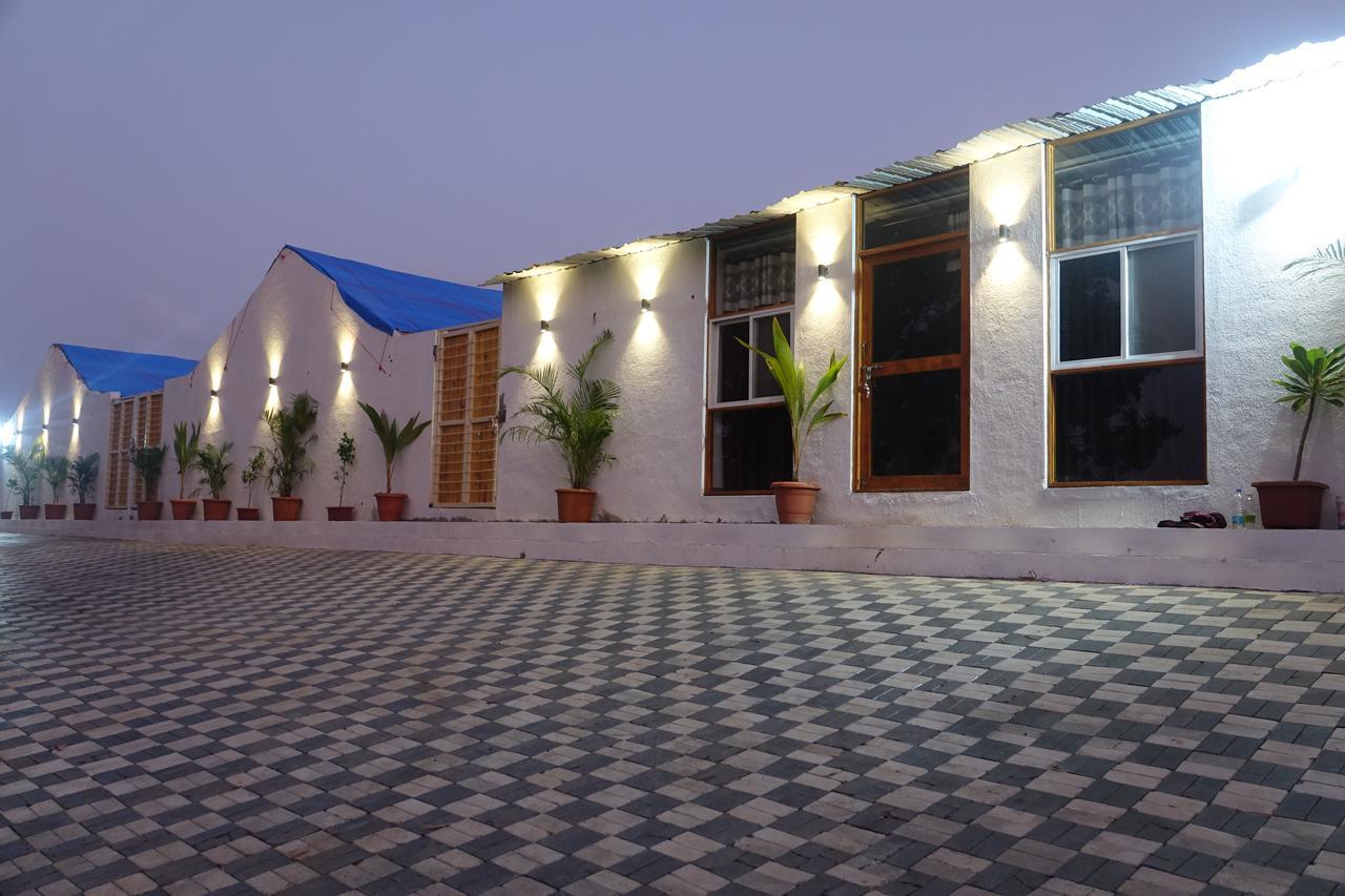 Samudra Resort Nashik Exterior photo